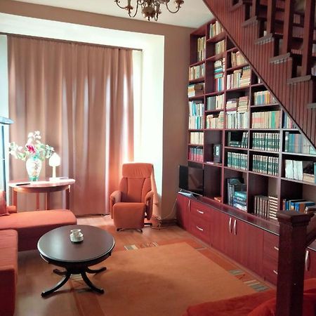 Ara Modern Apartament Apartment Oradea Bagian luar foto